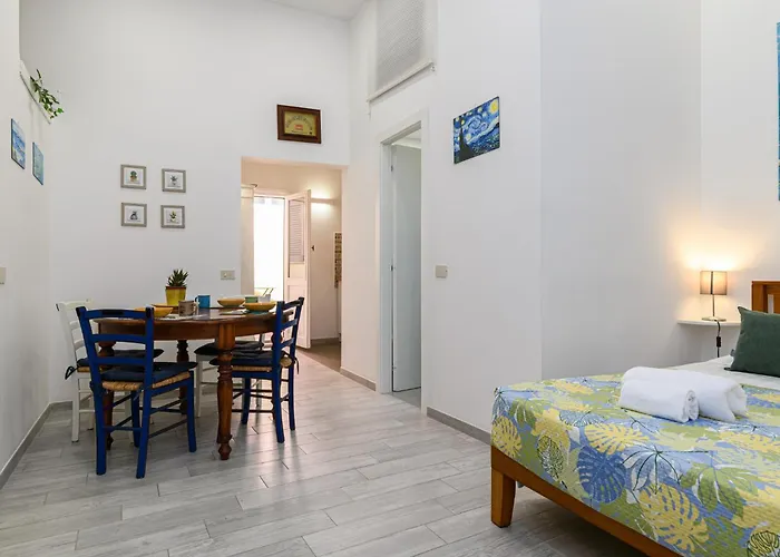 Apartment La Casina Di Luigi Con Balcone