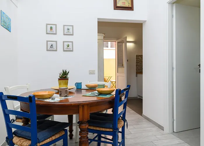 Apartment La Casina Di Luigi Con Balcone